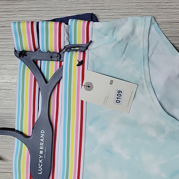 LUCKY BRAND. - Picture 2 of 6